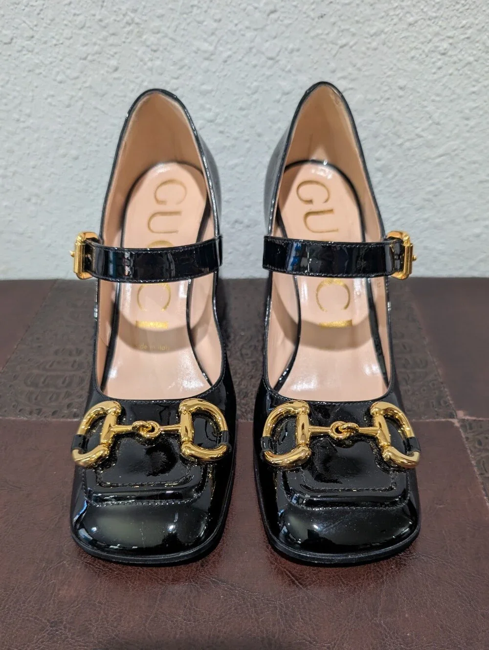 Gucci Baby Horsebit Patent Leather Mary Jane Pumps – Black – Size 36.5